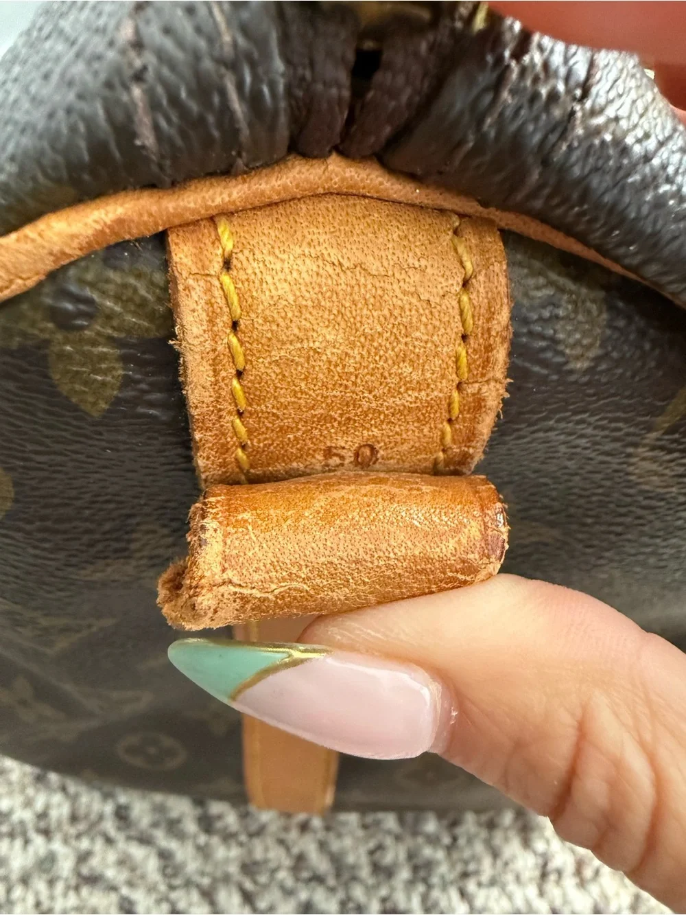 Louis Vuitton Keepall 50 Bandouliere - Picture 8 of 16